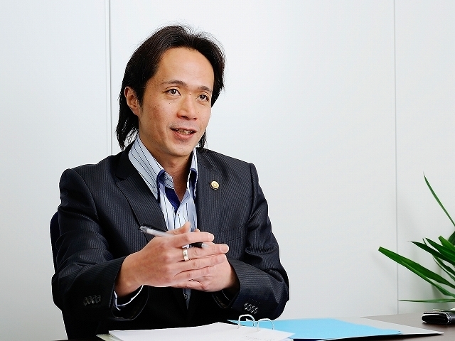 所長弁護士片山木歩